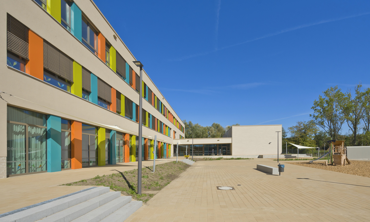 Copyright Michael Miltzow 2023 9853.jpg